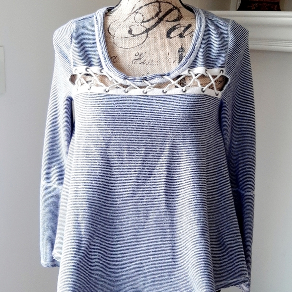 FREE PEOPLE STRIPED TOP - Picture 1 of 8